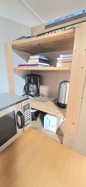 Interior - Entire ; Private Suite Bsmt & Parking (Markham)