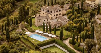 VILLA ALTAMIRA - Eighteen Bedroom Villa, Sleeps 36