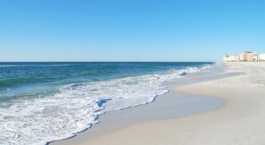Beach - Seawind 5th floor: Heated Indoor/Outdoor Pool, Hot Tub, Gym & Sauna (Gulf Shores)