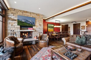 Interior - Ski-in/Ski-Out Condo with Mountain Views, Amenities and Fireplace (Park City)