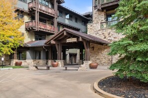 Exterior - Ski-in/Ski-Out Condo with Mountain Views, Amenities and Fireplace! (Park City)