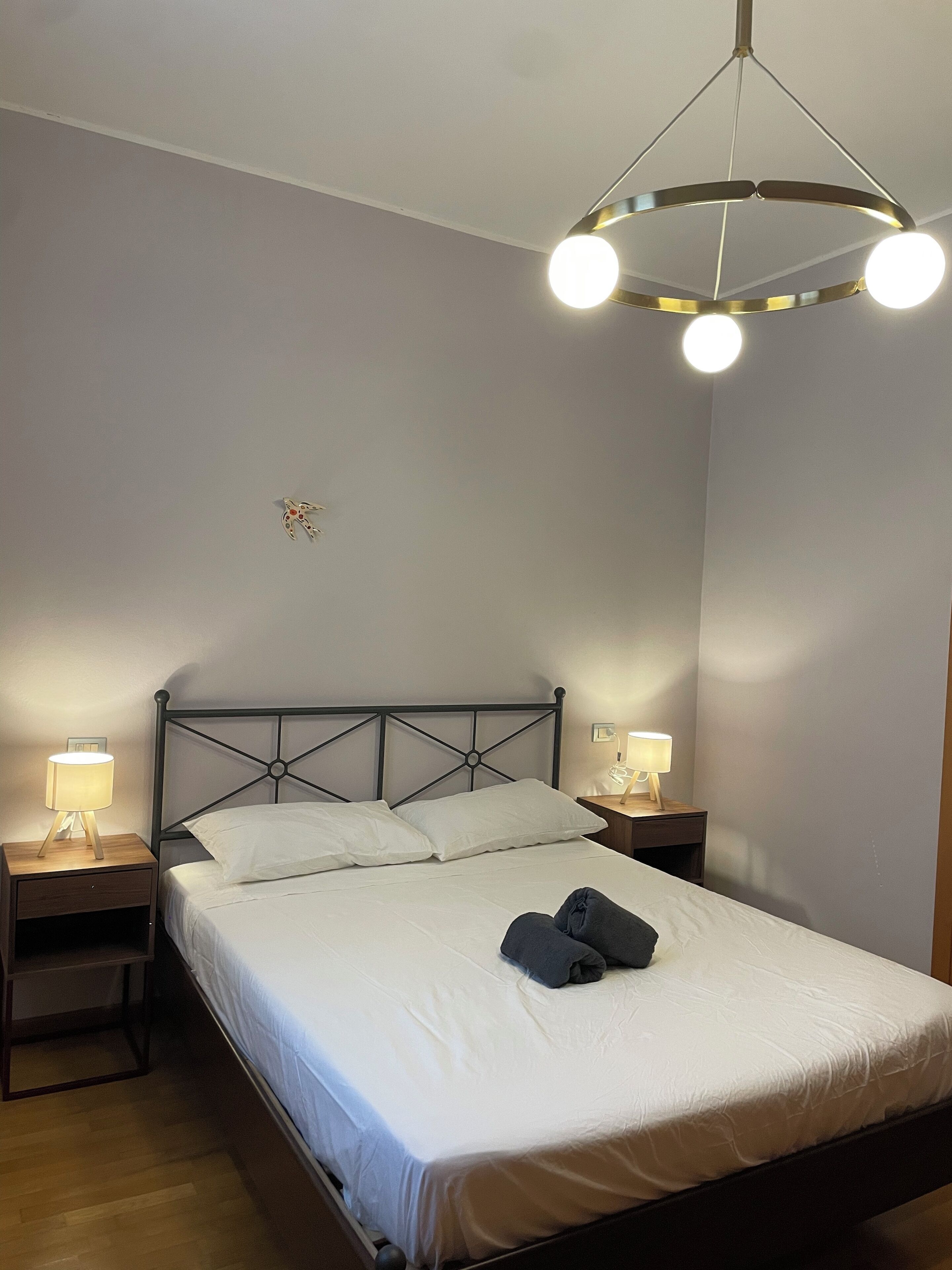 Ferros/tábuas de passar roupa, Wi-Fi, roupa de cama