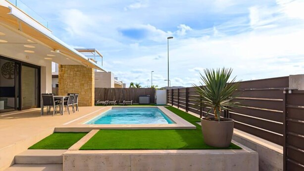 Unclassified image, 1 of 3, button - Houses & Villas for 6 People (Orihuela)