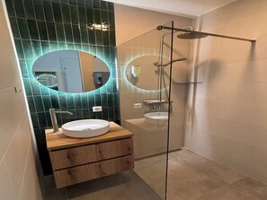 Apartment | Bathroom - Lavish Lodge With Private Sauna (Zoutelande)