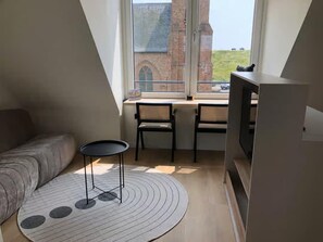 Apartment | Living room - 2-person Lodge on 2nd Floor With View of Dunes (Zoutelande)