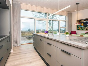 House | Interior - 5 Star Holiday Home in Orsted (Ørsted)