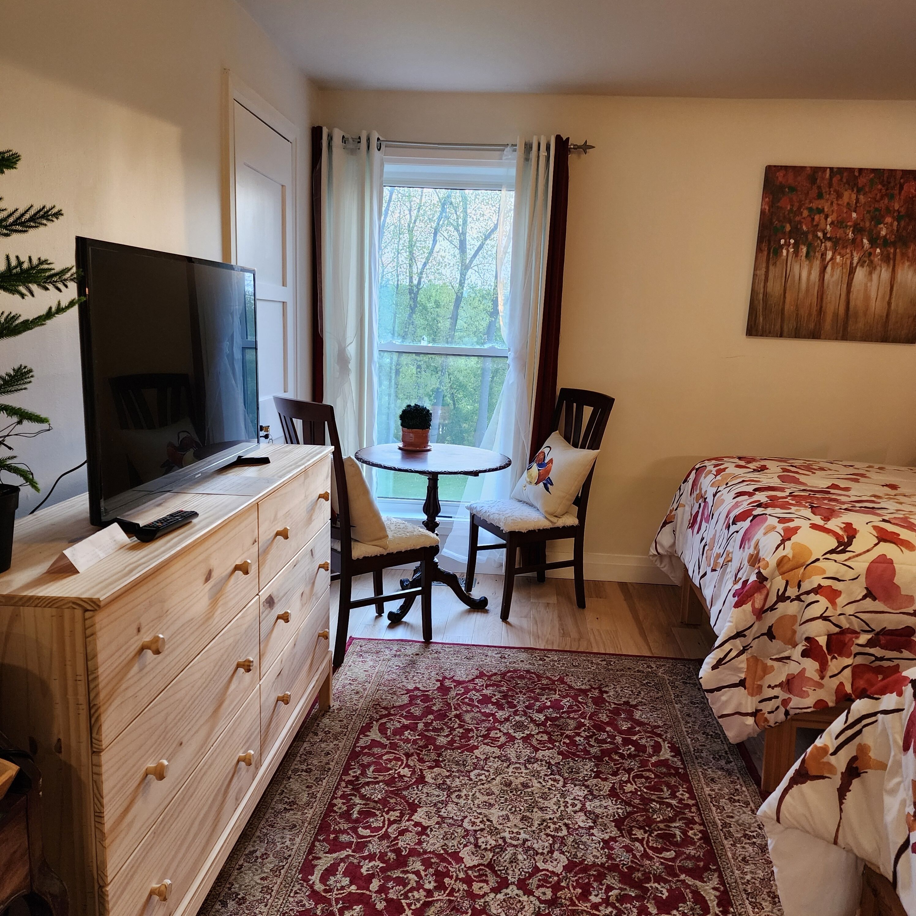Luxury Double Room, River View | Iron/ironing board, free WiFi