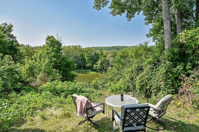 The Mulberry House on the Grand