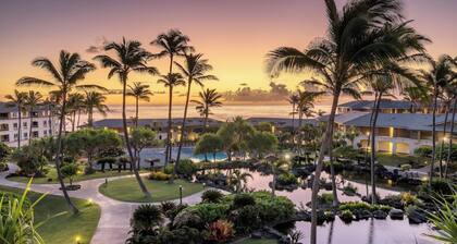 Hilton Vacation Club The Point At Poipu 2-bedroom resort in brilliant Koloa
