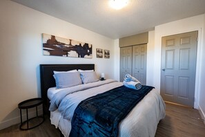 Silitysrauta/-lauta, internet, vuodevaatteet