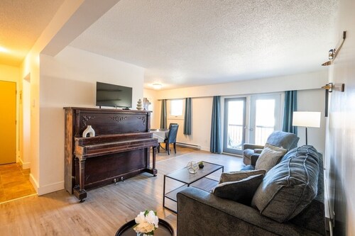 The Bearberry Nest. Your home away from home.