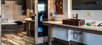 Rundle Suites