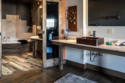 Rundle Suites