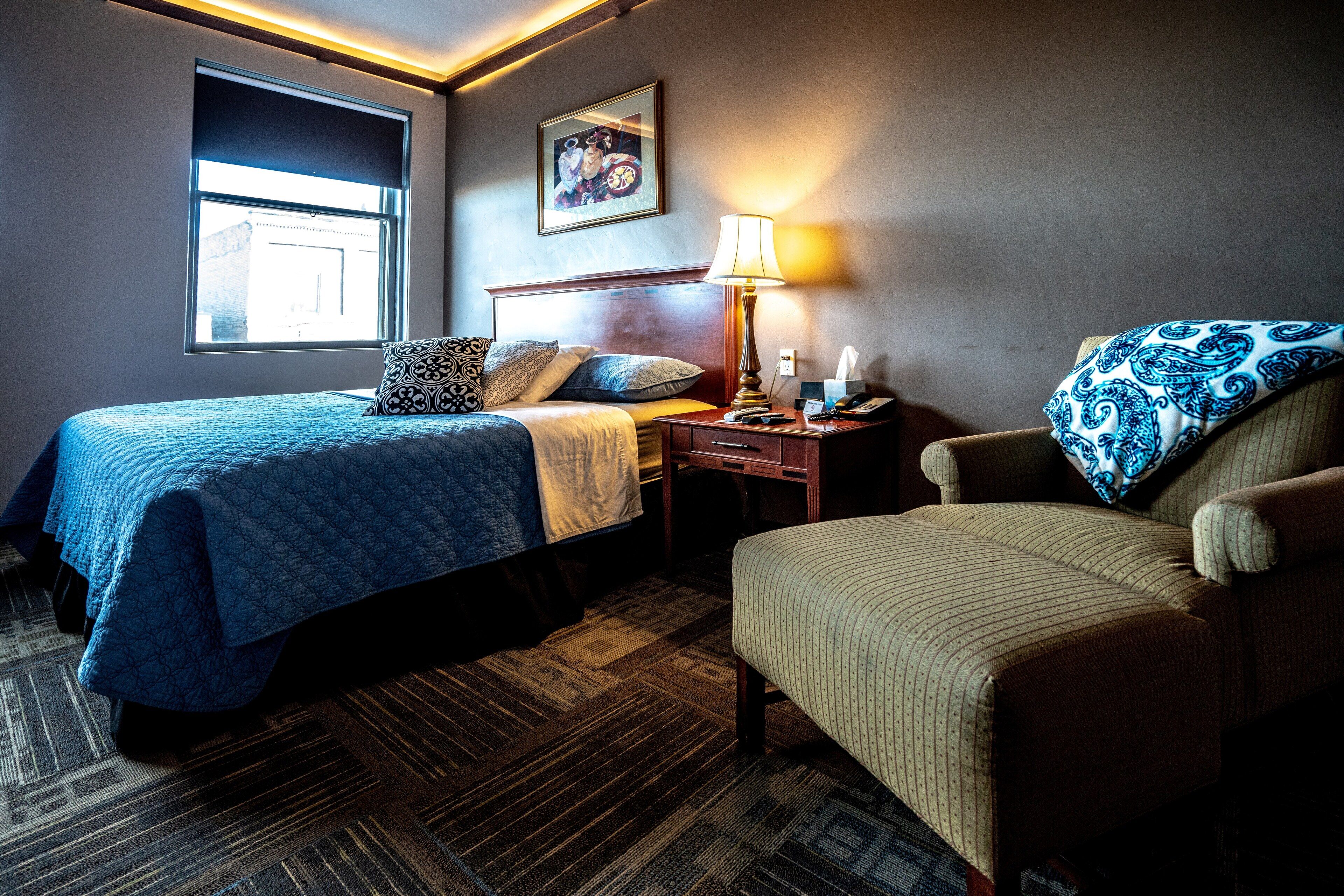 豪華客房, 1 張特大雙人床 | 書桌、熨斗/熨衣板、免費無線上網