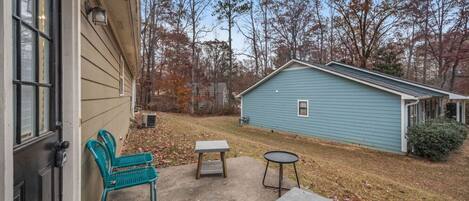 تناول الطعام بالخارج