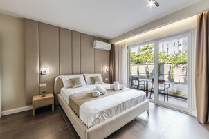 Frette Italian sheets, premium bedding, blackout drapes