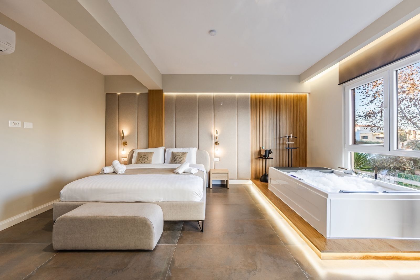 Frette Italian sheets, premium bedding, blackout curtains