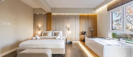 Superior Suite, Balcony, Garden View