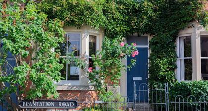 Charming Victorian Townhouse in Oxford Center