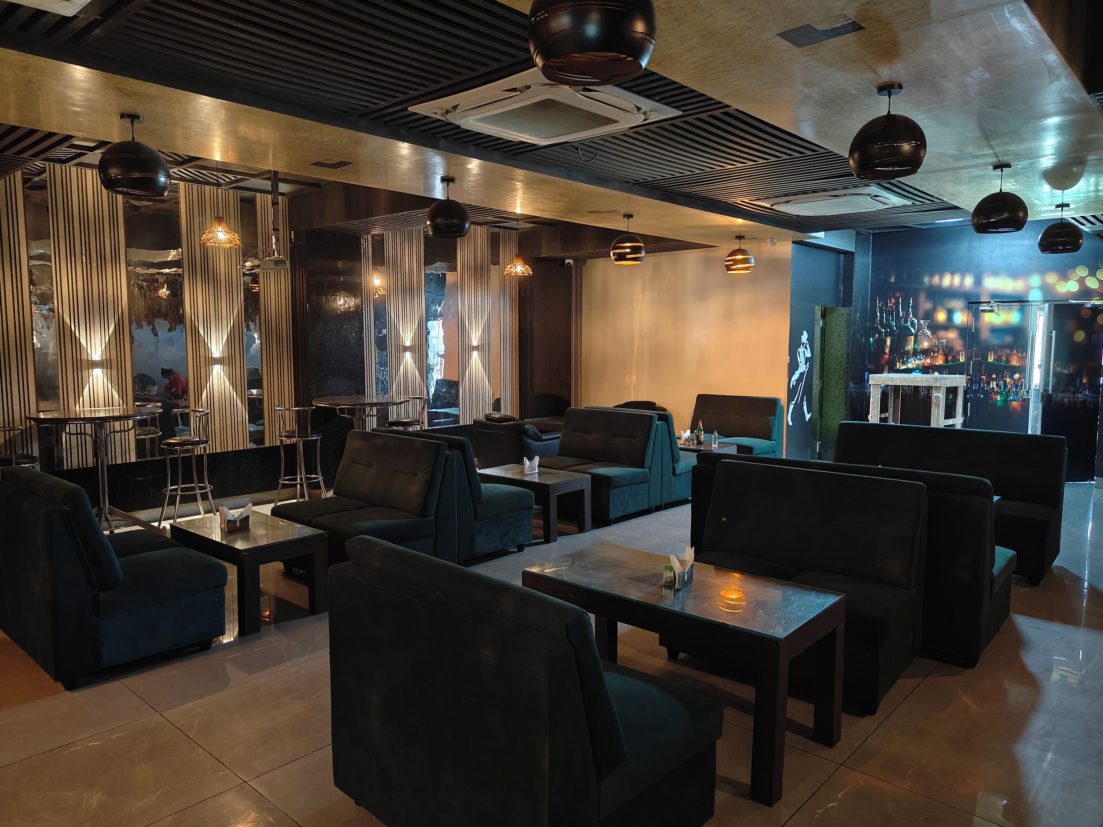 Bar (en la propiedad)