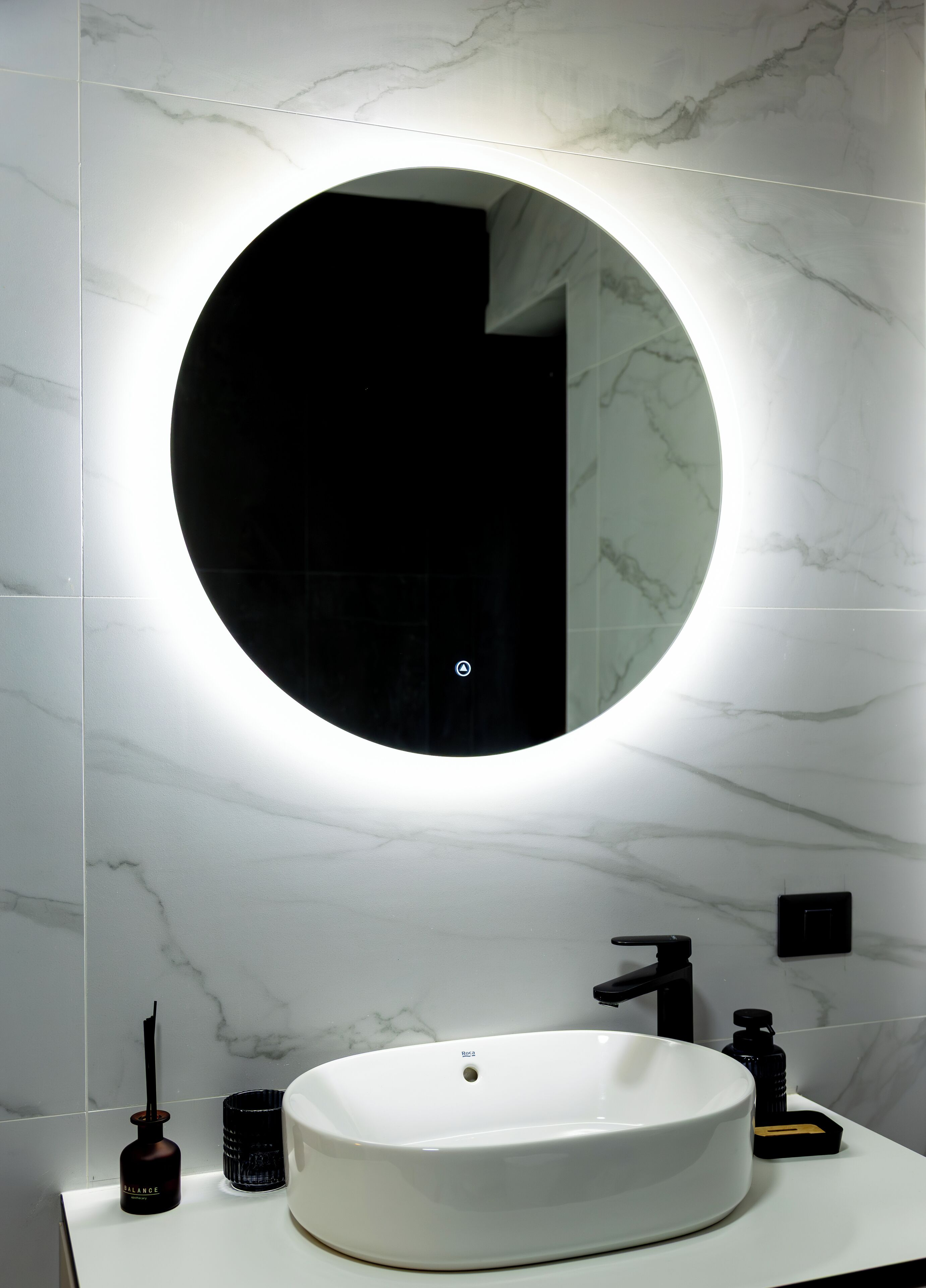 Apartament Deluxe | Bany | Articles de tocador gratuïts, assecador de cabells, tovalloles i sabó 