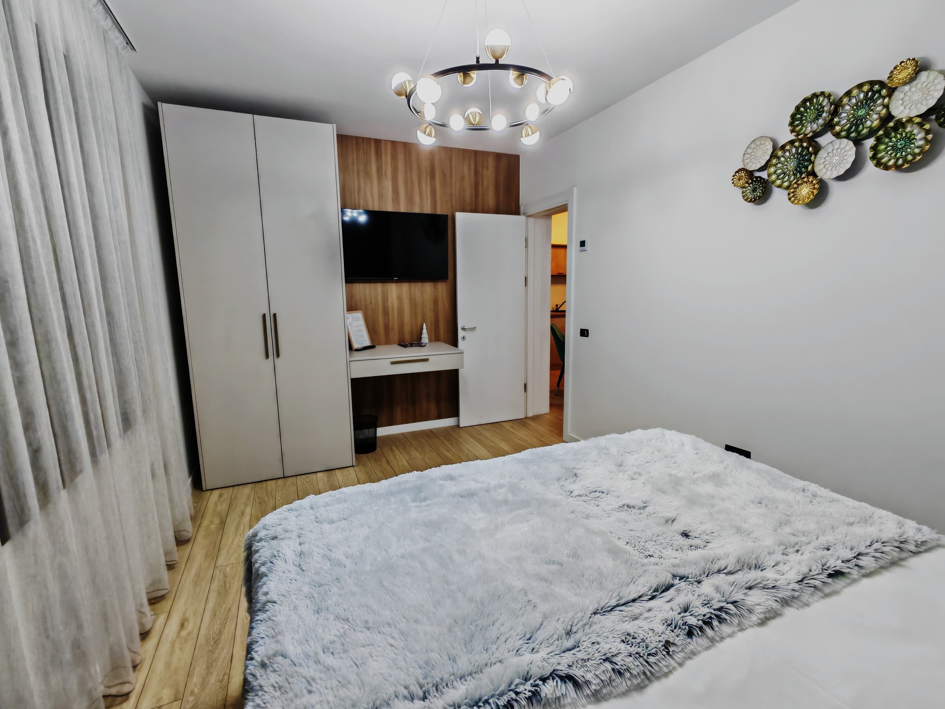 Deluxe Apartment | Free WiFi