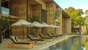 Unclassified image, 3 of 23, button - Historykan Kanchanaburi Hotel (Kanchanaburi)