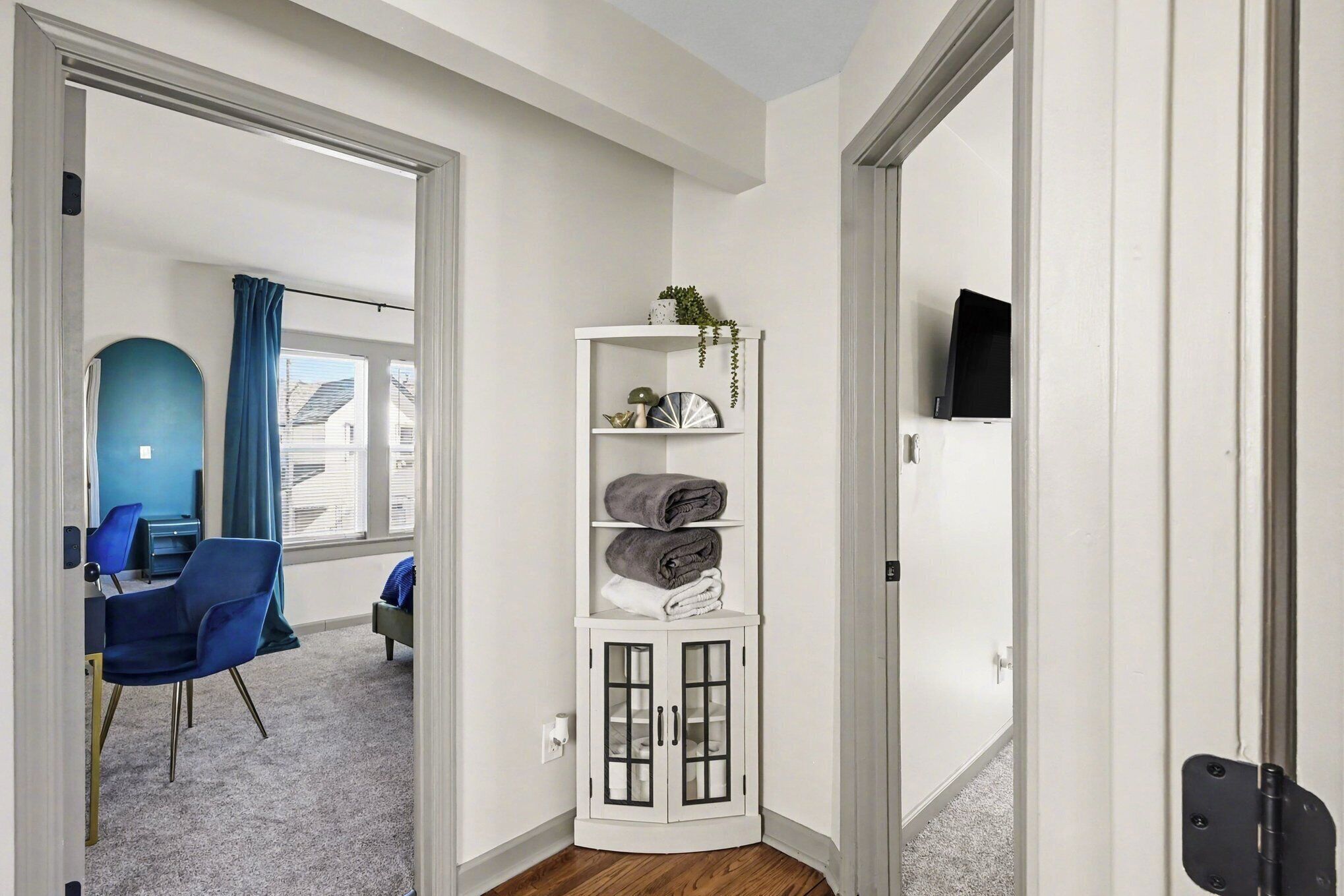 2 bedrooms, desk, iron/ironing board, free WiFi