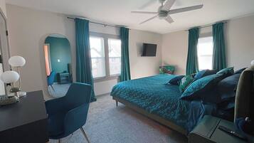 2 habitaciones, tabla de planchar con plancha, internet y ropa de cama