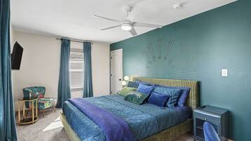 2 habitaciones, escritorio, tabla de planchar con plancha y wifi gratis