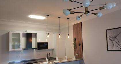 Puerta de San Fernando Apartment