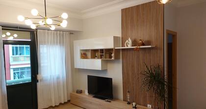 Puerta de San Fernando Apartment