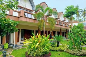 Garden - Melati Resort & Hotel Kuta Lombok (Pujut)