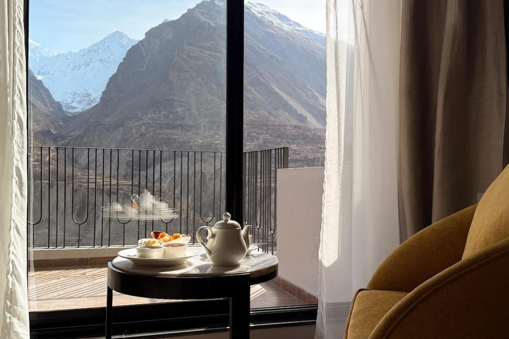 Best Western Premier Hotel Karim Abad Hunza
