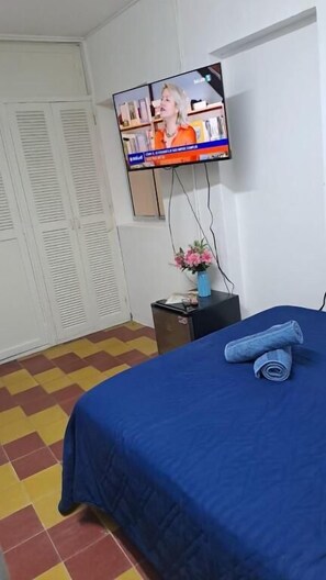 Iron/ironing board, free WiFi - Lite Home - Coliving Casa Encanto (Medellín)