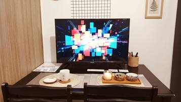 Mini-fridge, microwave, stovetop, dishwasher