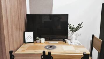 Mini réfrigérateur, micro-ondes, plaque de cuisson, lave-vaisselle