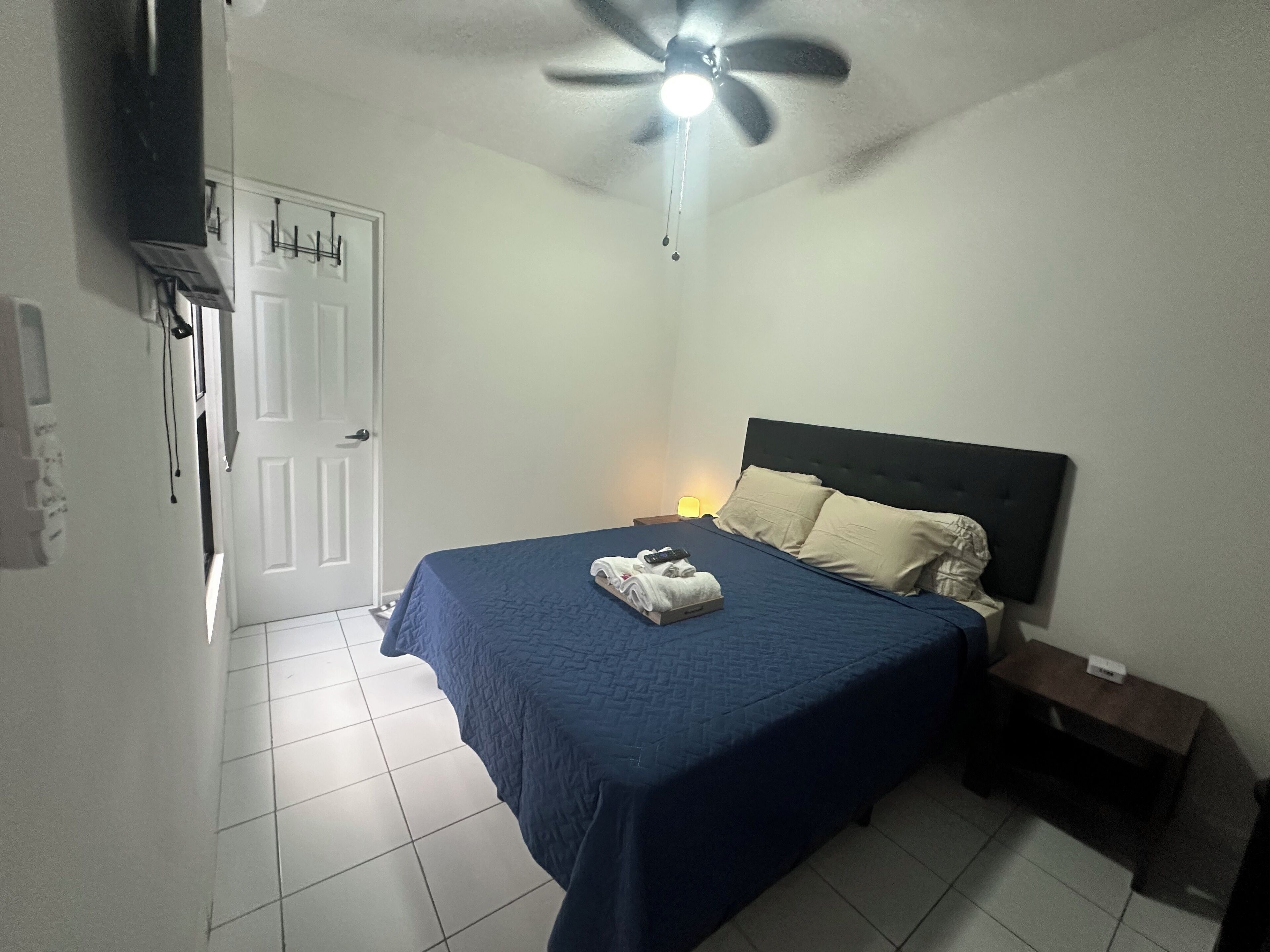 3 quartos, ferros/tábuas de passar roupa, Wi-Fi de cortesia