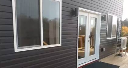 Esther's Loft/near Digby Ferry/UNB/Regional Hospital/Uptown-City Center