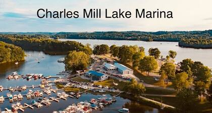 Relax, unwind & take in the Gorgeous Scenery at Pinehill Hideaway!