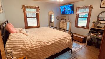 1 多间卧室、办公桌、熨斗/熨衣板、免费 WiFi