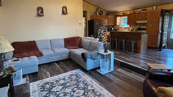 スマートテレビ、ステレオ