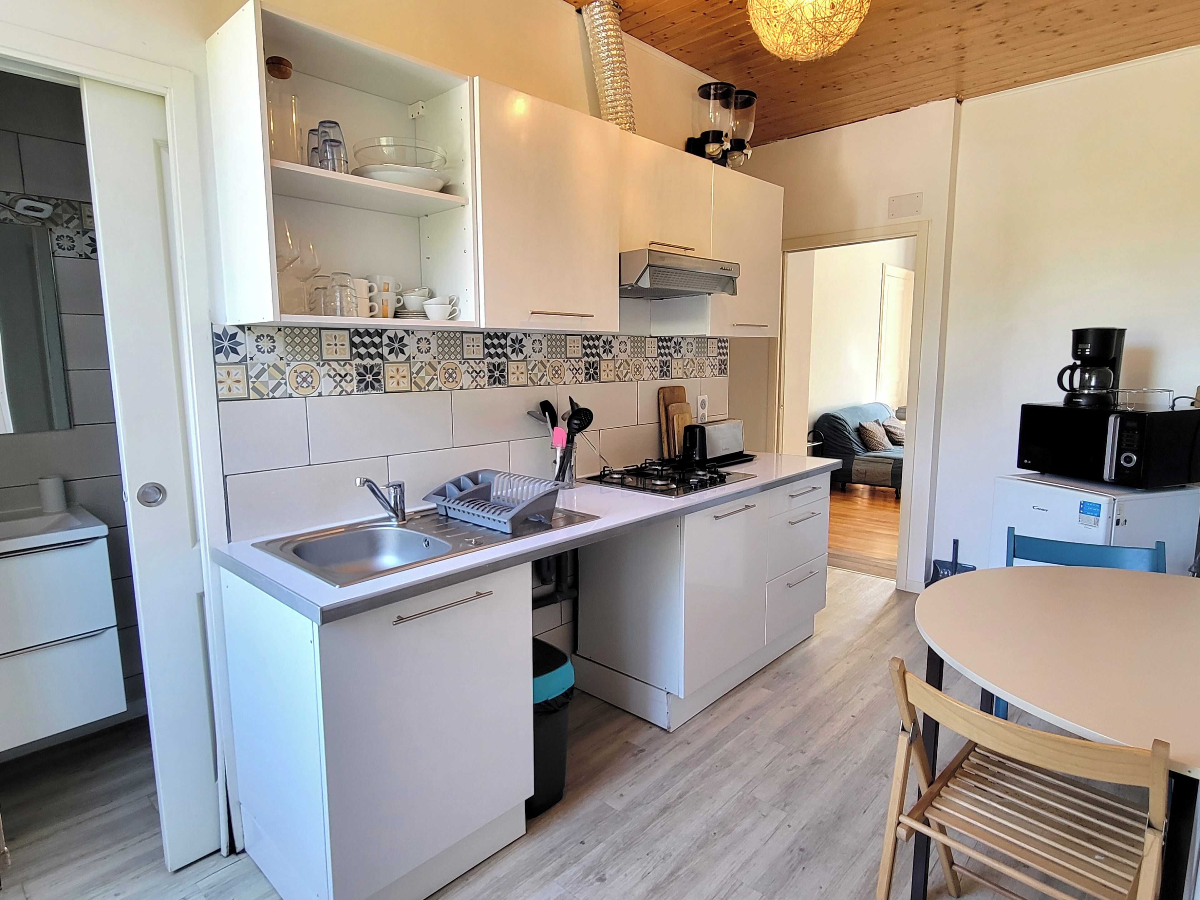 Microwave, oven, stovetop