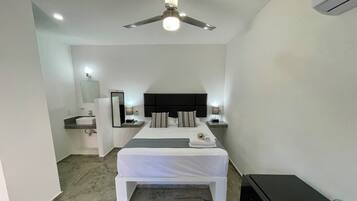 Estudio, patio | Wifi gratis