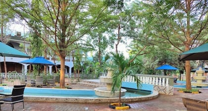 Granada Hotel Mandera