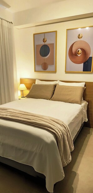 Iron/ironing board, WiFi, bed sheets, wheelchair access - Comfortable studio apartment in Perdizes - Allianz Parque with pool and rooftop. (São Paulo)