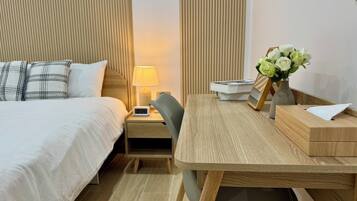 Standard Room, Non Smoking, Microwave | Desk, laptop workspace, free WiFi