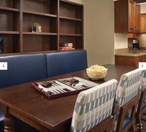 تناول الطعام