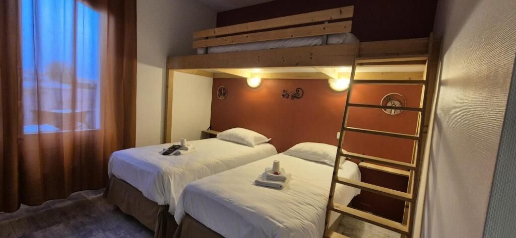 Standard Twin Room | Free WiFi, wheelchair access