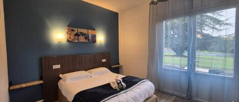 Wifi gratis y acceso para silla de ruedas